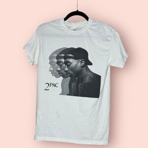 2 PAC SHORT SLEEVE T-SHIRT